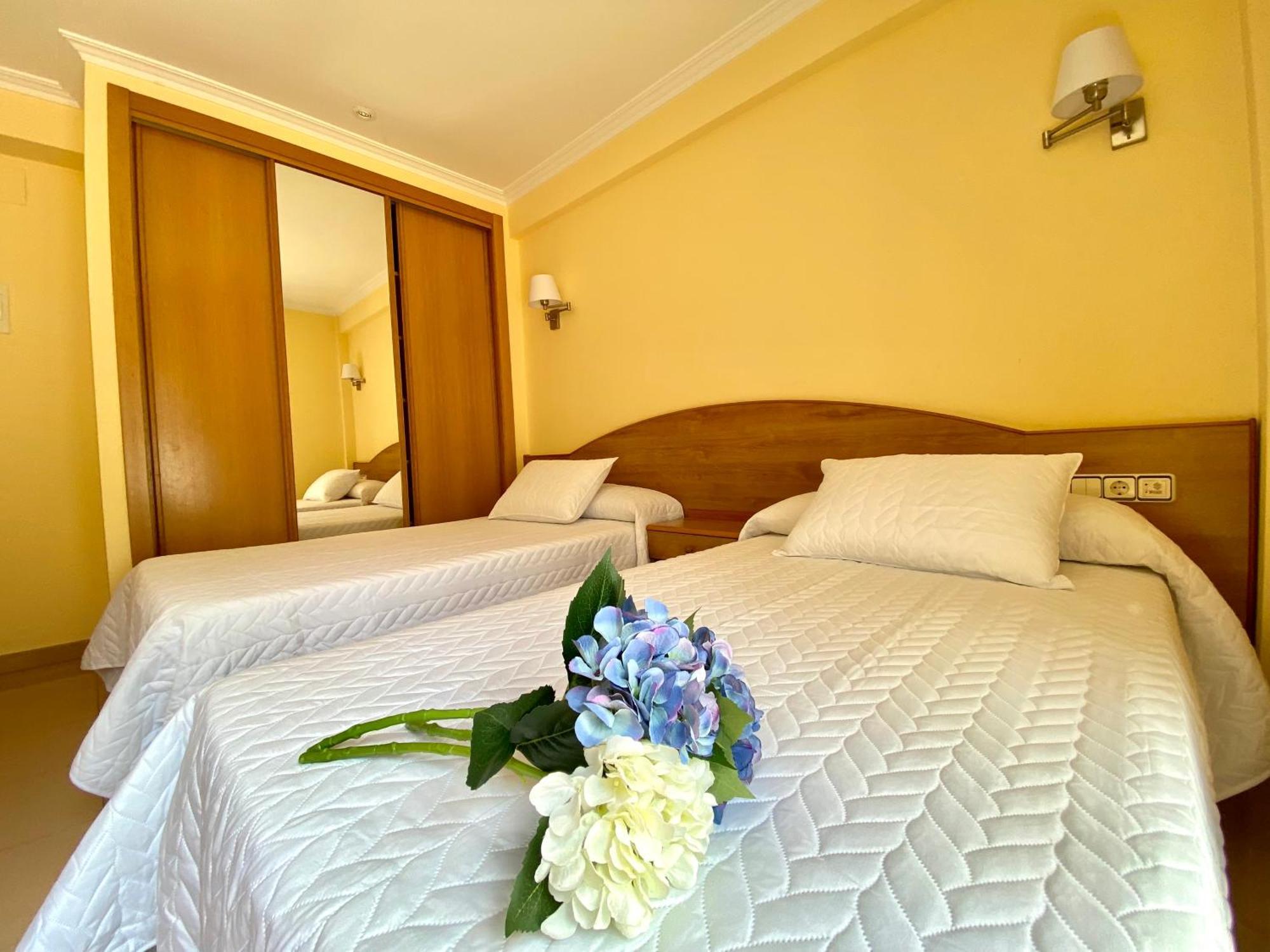 Duerming Areas Playa Hotel Sanxenxo Eksteriør billede