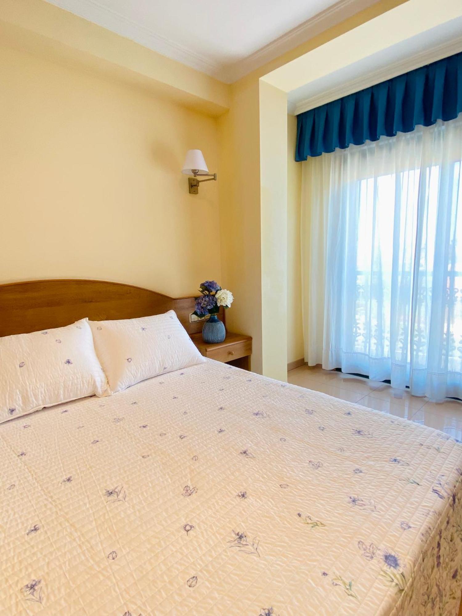 Duerming Areas Playa Hotel Sanxenxo Eksteriør billede